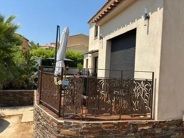 Suite Haut De Gamme 22 M2 De La Maison Lilomel - Entree & Terrasse Privative - Piscine - Parking & Wifi Gratuit - Au Calme Et A 5 Min De La Mer